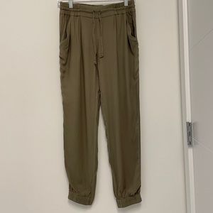 ✨TALULA PANTS✨ Sage Green